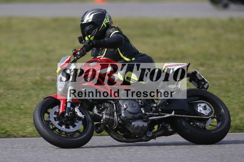 /Archiv-2024/17 01.05.2024 Speer Racing ADR/Schnuppertraining